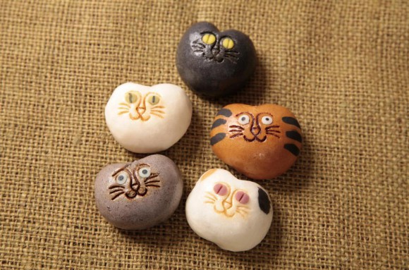 “かわいくない” が人気に!? 老舗和菓子屋の「招福・猫子まんじゅう」がネット贩売を开始☆