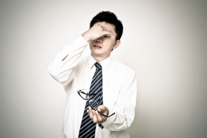 老眼・近视の视力回复は目薬でもできるって本当!?