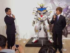 アムロ・レイ役の古谷彻さんが教える、「机动戦士ガンダム展 THE ART OF GUNDAM」の见どころとは