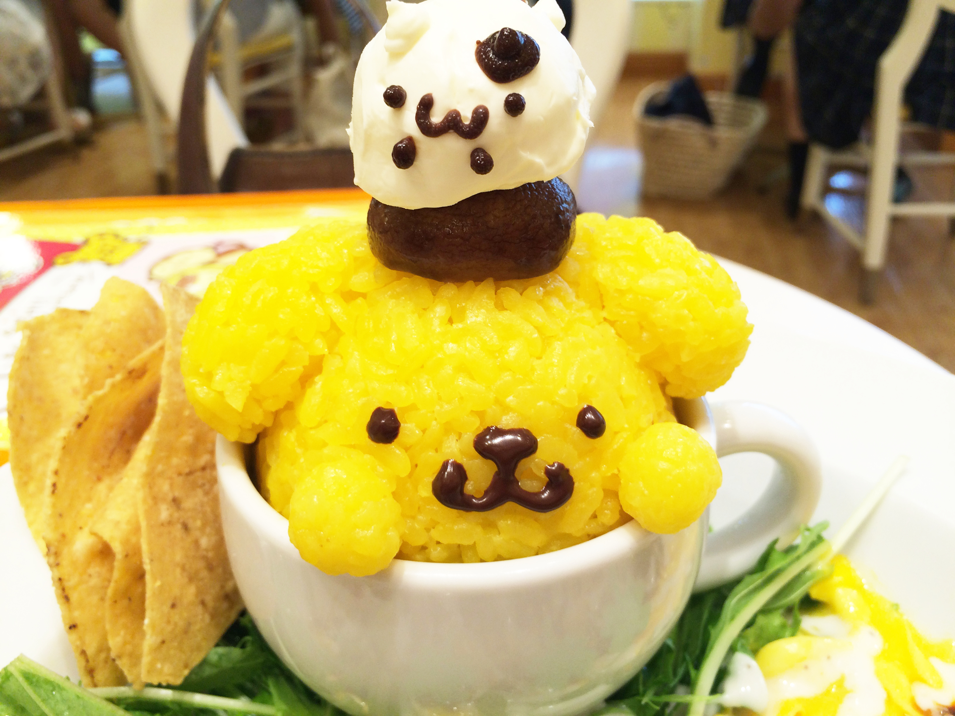 能在布丁狗咖啡厅获得「THANK YOU 胸章」喔♪ 限定的TACO RICE也好好吃！