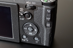今回の进化は远隔操作！RICOH『GR II』