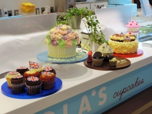 「LOLA’S Cupcakes（ローラズ・カップケーキ）」