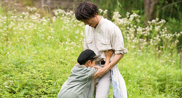 《新月》剧照