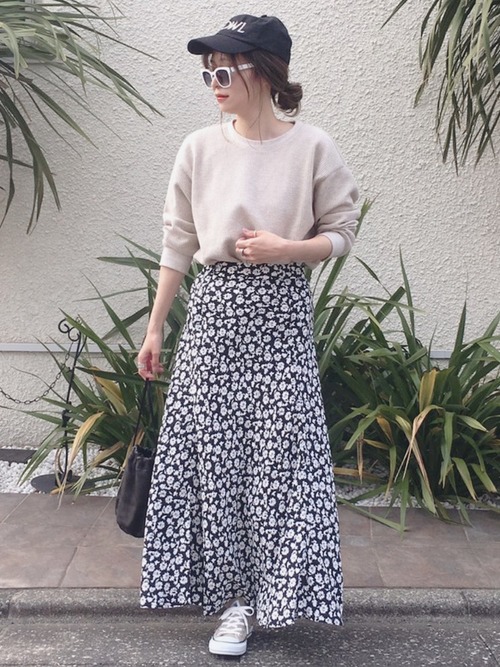 ZARA 黑白配色碎花长裙