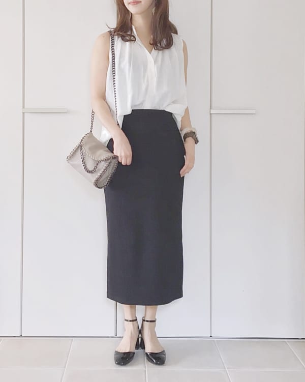 UNIQLO 抓皱衬衣搭配 UNIQLO 鱼口窄裙