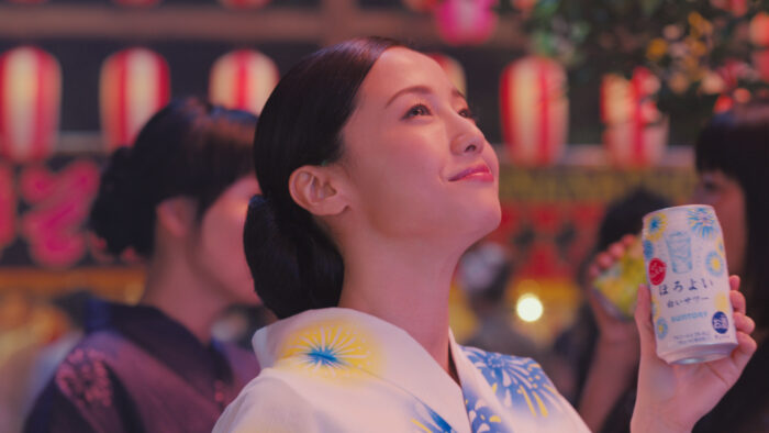 ほろよい蜷川实花佐藤健高桥优泽尻英龙华广告