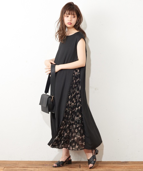 natural couture 黑色侧边百摺A字线条连身裙