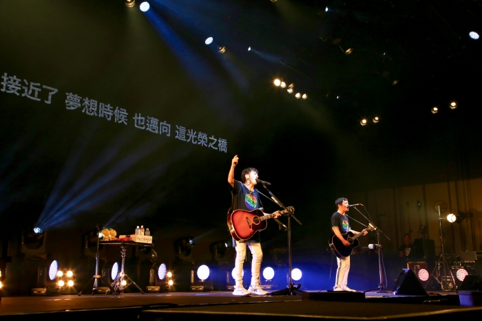 柚子荣光架桥