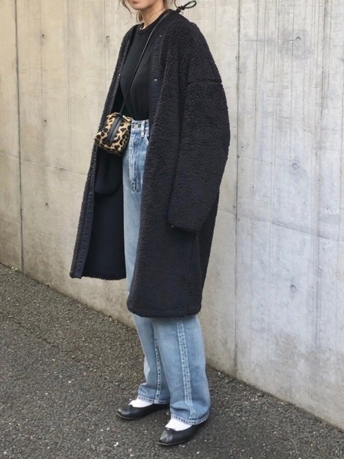 UNIQLO 黑色无领长版毛绒外套