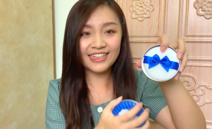 CLUB素颜美肌亮白蜜粉饼