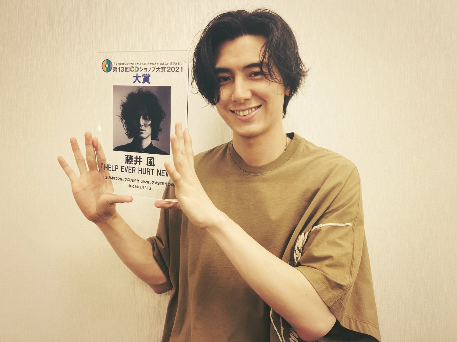 日本最不容忽视的超级新人「藤井风」 英文加冈山腔竟如此迷人！ 你也上瘾了吗？