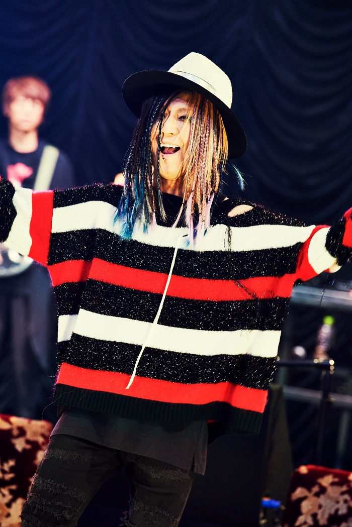 GLAY