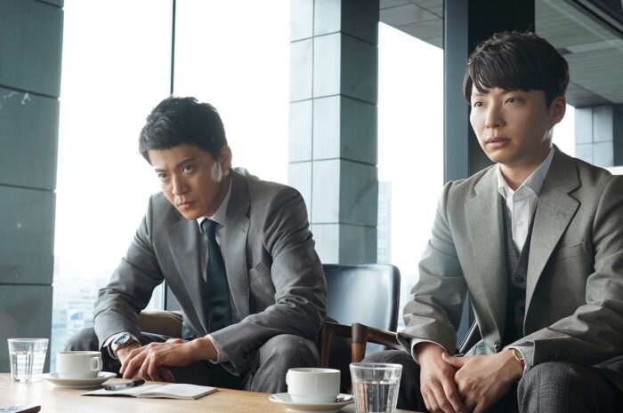 罪之声_新闻稿照03_真实悬案改编！小栗旬、星野源精彩共演